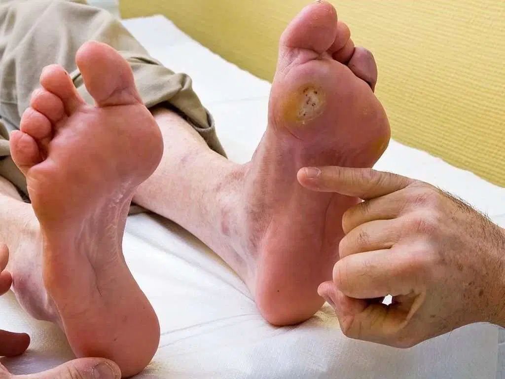 ارائه خدمات تخصصی پرستاری در منزل|خدمات آرایشگری و زیبایی|تهران, مسعودیه|دیوار