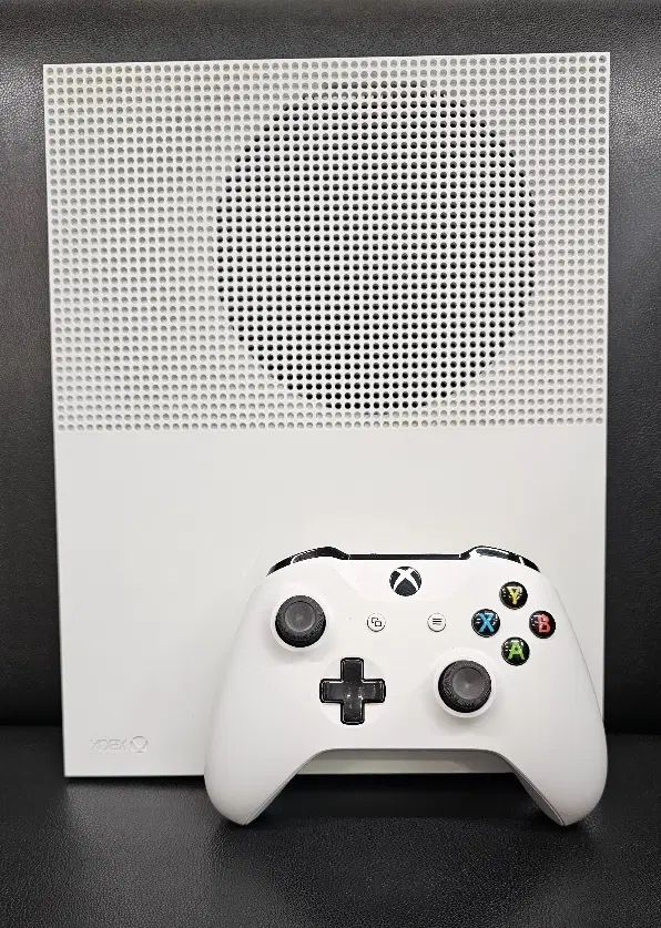 xbox one s|کنسول، بازی ویدئویی و آنلاین|اصفهان, سعادت‌آباد|دیوار
