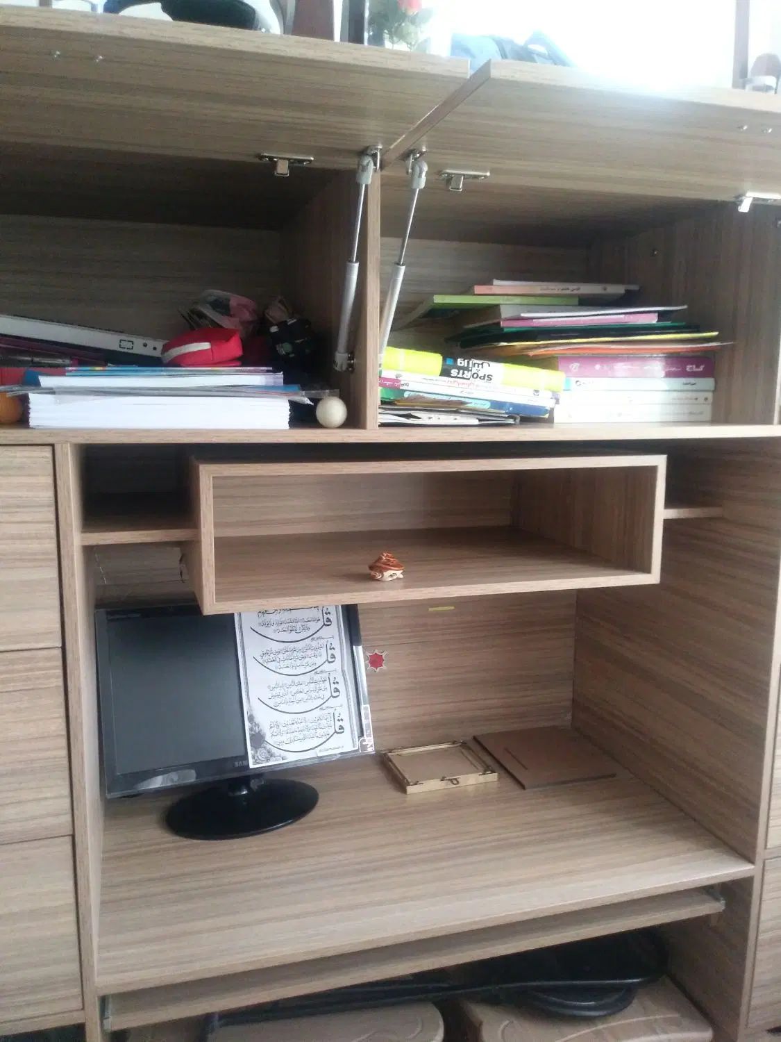 میز کامپیوتر و کتابخانه بزرگ|میز تحریر و کامپیوتر|تهران, اختیاریه|دیوار