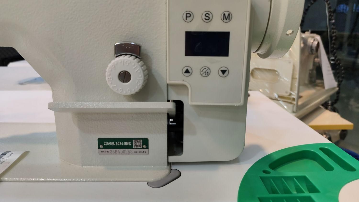 چرخ راسته دوز دوپایه صنعتی زوجی|چرخ خیاطی و ریسندگی|مشهد, سپاد|دیوار