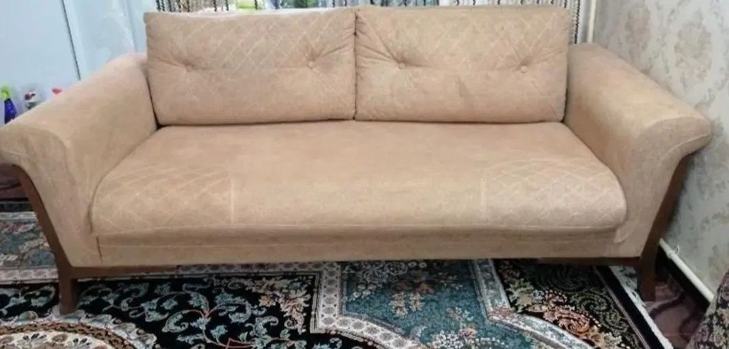 مبل/مبلمان ۷ نفره تمیز و سالم|مبلمان خانگی و میز عسلی|کرج, حصارک بالا|دیوار