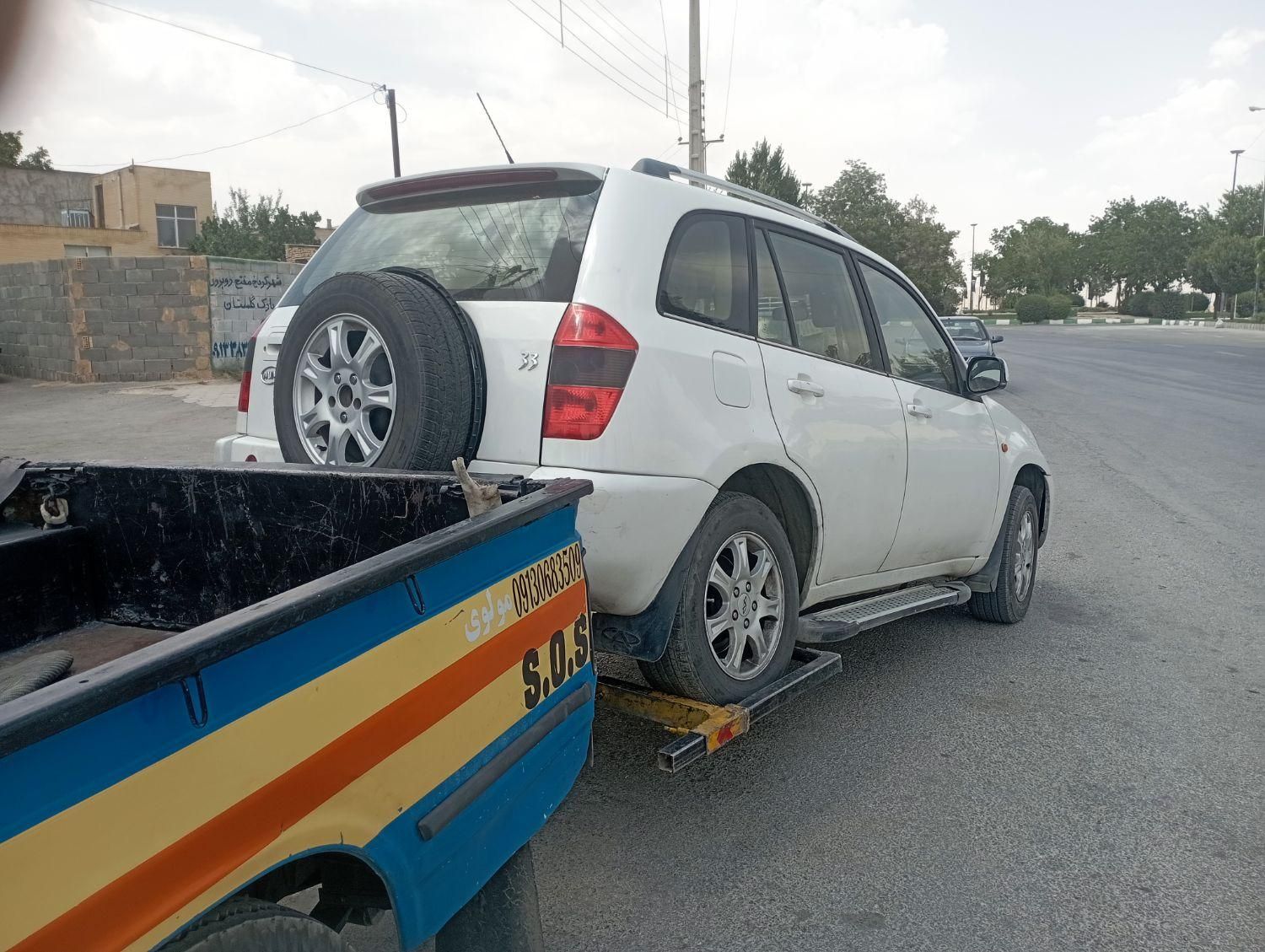 یدک کش چرخگیر امدادخودرو یدکش . نیسان.خودروبر|خدمات حمل و نقل|شهرکرد, |دیوار