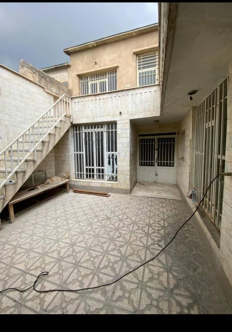 منزل  ویلایی حسینی|فروش خانه و ویلا|شیراز, لب آب|دیوار