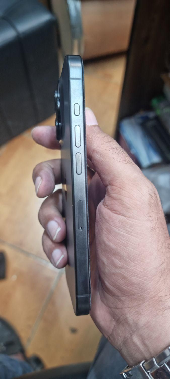 اپل iPhone 15 Pro با حافظهٔ ۱۲۸ گیگابایت|موبایل|تهران, حکیمیه|دیوار
