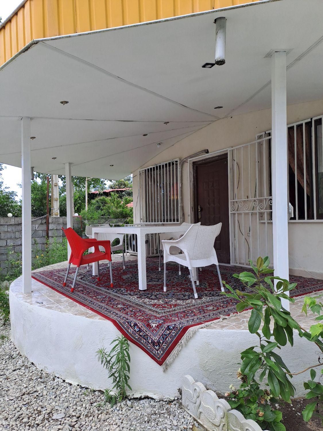 ویلا جنگلی استخر رو باز (آب داغ) و بیلیارد|اجارهٔ کوتاهمدت ویلا و باغ|رامسر, |دیوار