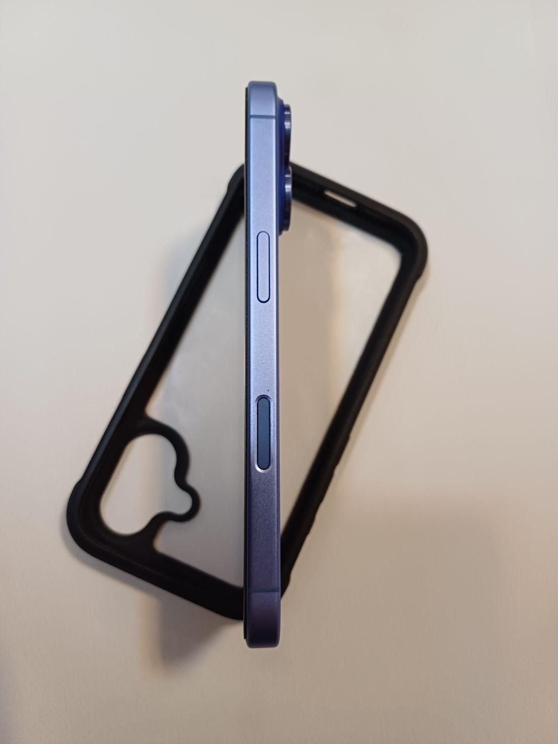 ایفون iPhone 16 با حافظهٔ ۱۲۸ گیگابایت|موبایل|تهران, اسکندری|دیوار