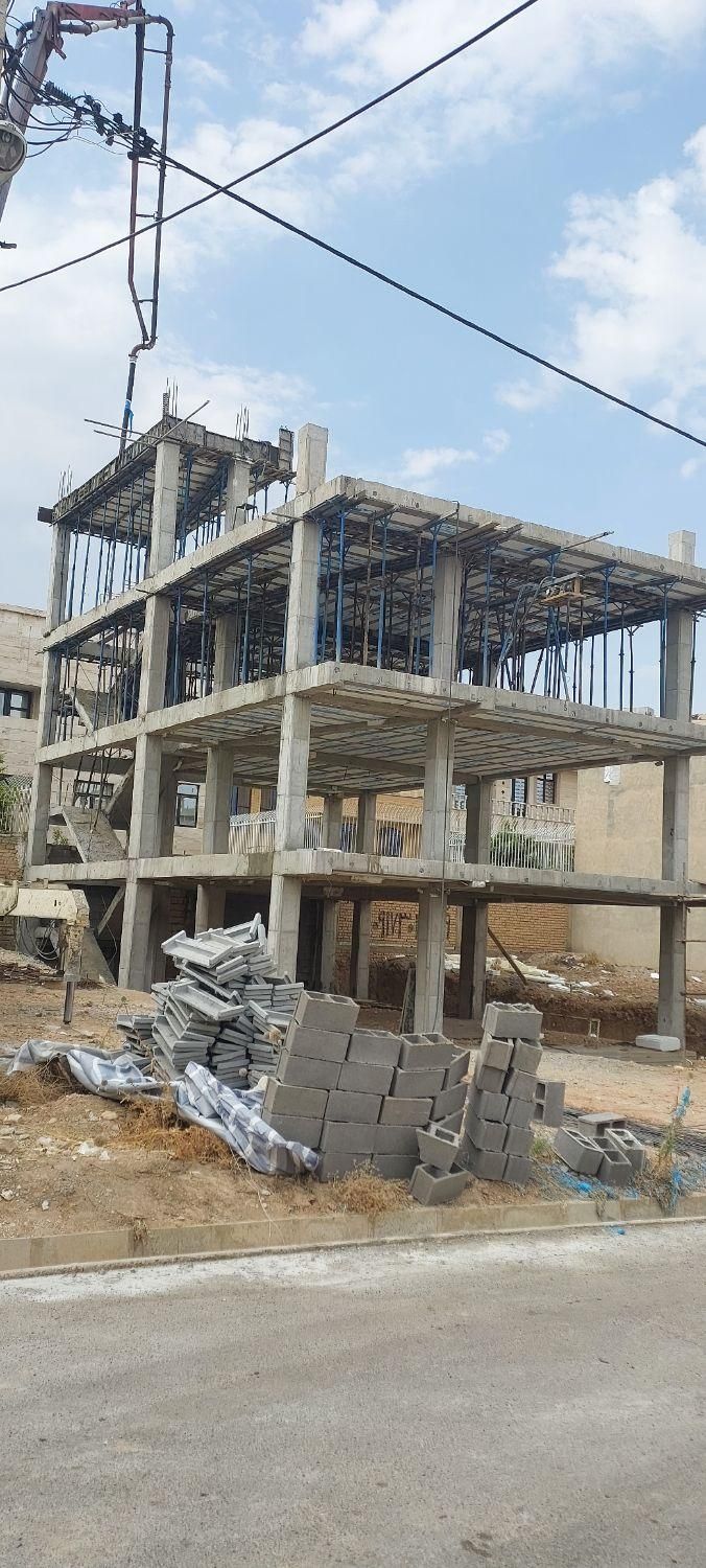 پیمانکاری اجرای اسکلت بتنی ،آرماتوربندی،سیمانکاری|خدمات پیشه و مهارت|صدرا-فارس, فاز ۱|دیوار