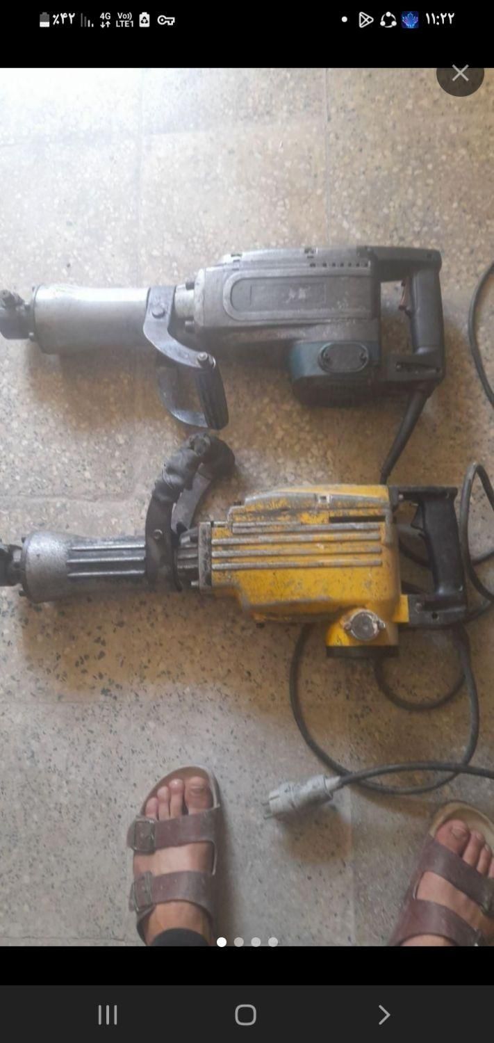 تخریب با چکش برق وجای آب فاضلاب|خدمات پیشه و مهارت|بندر گناوه, |دیوار