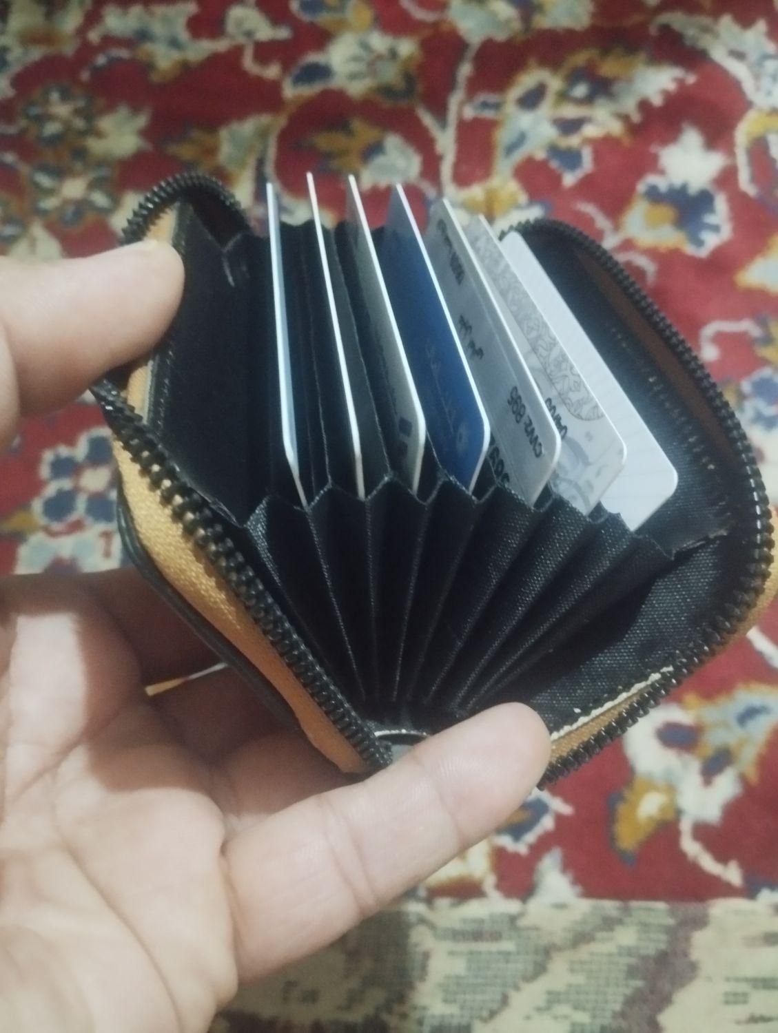 کیف آکاردیونی برای کارت بانکی|کیف، کفش، کمربند|شیراز, بعثت|دیوار