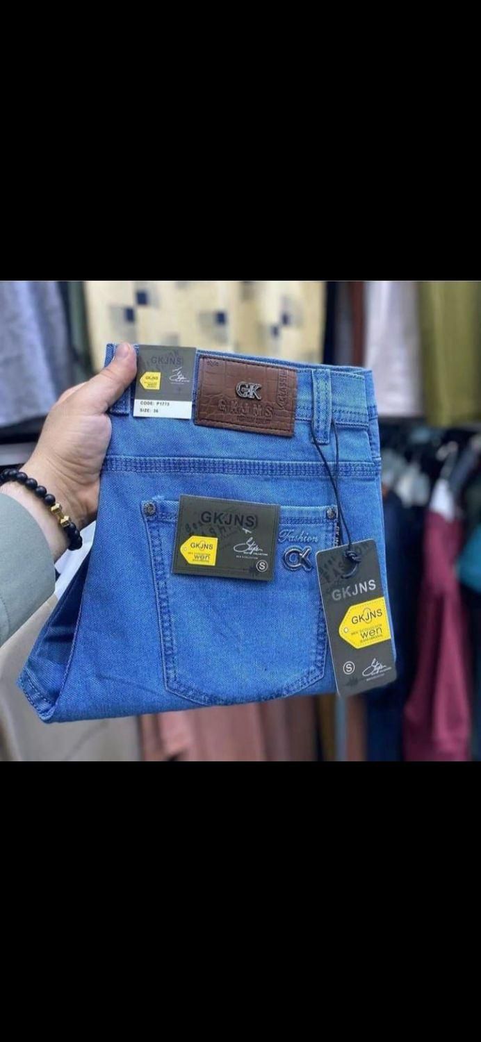 لی سوزنی|لباس|کاشان, |دیوار