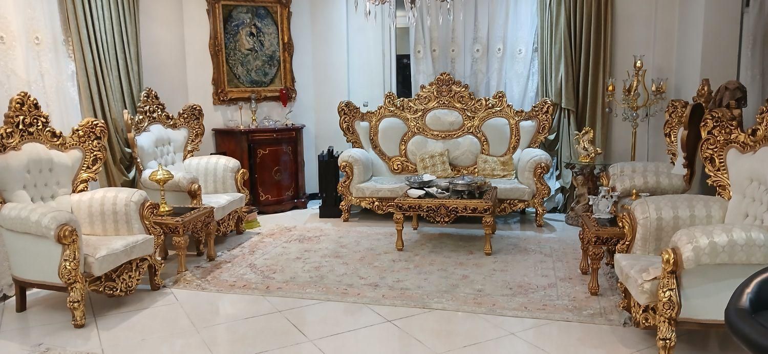 مبلمان سلطنتی همراه نهار خوری|مبلمان خانگی و میز عسلی|تهران, ارامنه|دیوار