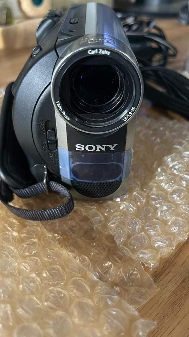 دوربین هندی کم Sony MiniDV جهت آرشیو،دیجیتال‌سازی|دوربین عکاسی و فیلم‌برداری|تهران, دبستان|دیوار