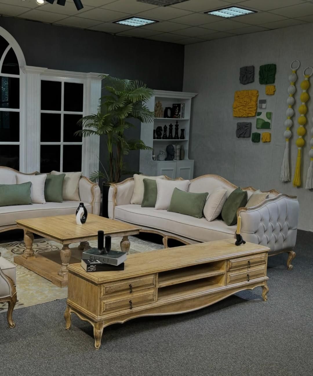 مبل کوئین لاوین|مبلمان خانگی و میز عسلی|رشت, سیا اسطلخ|دیوار