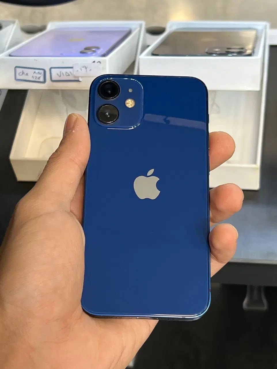 گوشی iphone 12 mini با حافظه ۱۲۸ گیگ|موبایل|کرج, مهرویلا جنوبی|دیوار