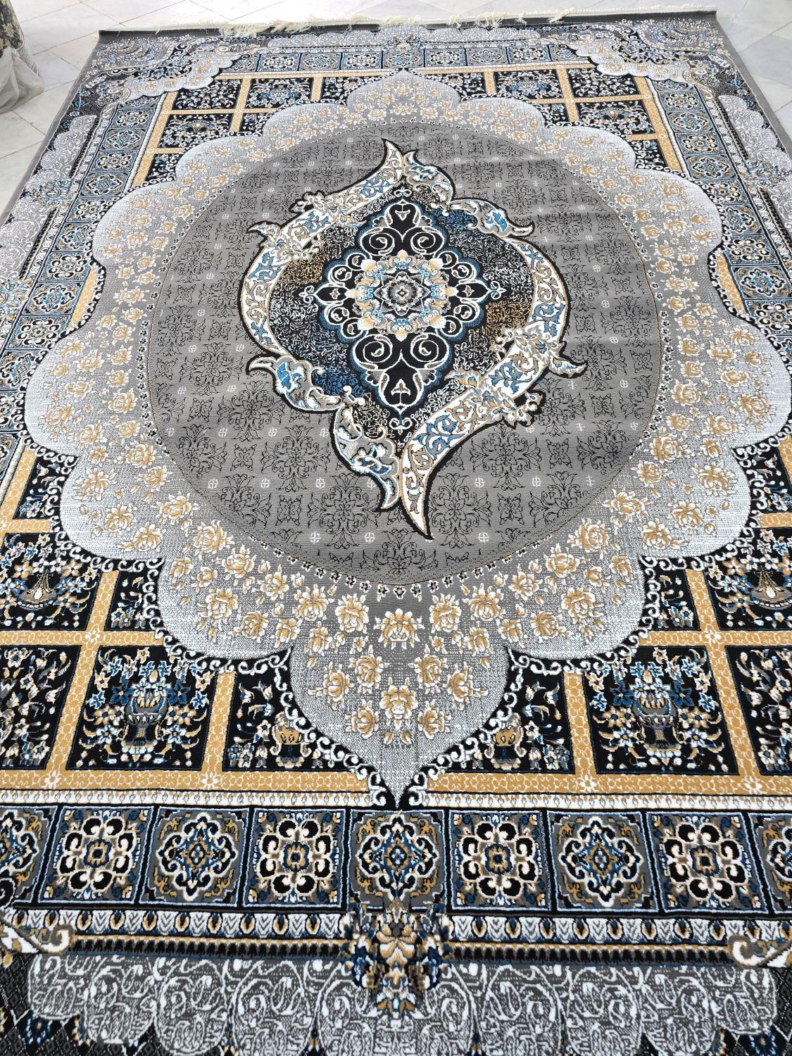 فرش ۹متری موجود شد|فرش|زاهدان, |دیوار