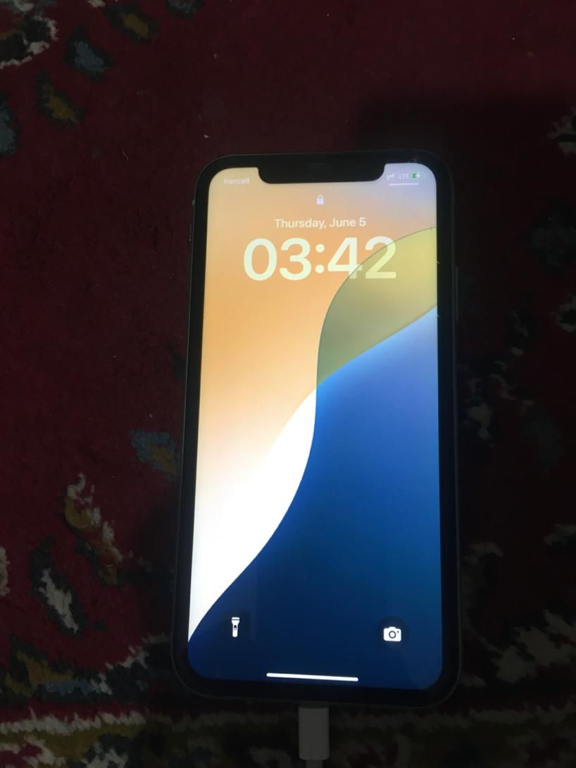 اپل iPhone 11 با حافظهٔ ۱۲۸ گیگابایت|موبایل|مشهد, شهید قربانی|دیوار