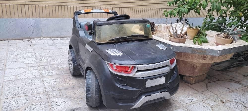 ماشین شارژی کارکرده|اسباب‌بازی بچه|شاهین‌شهر, شهرک میلاد|دیوار