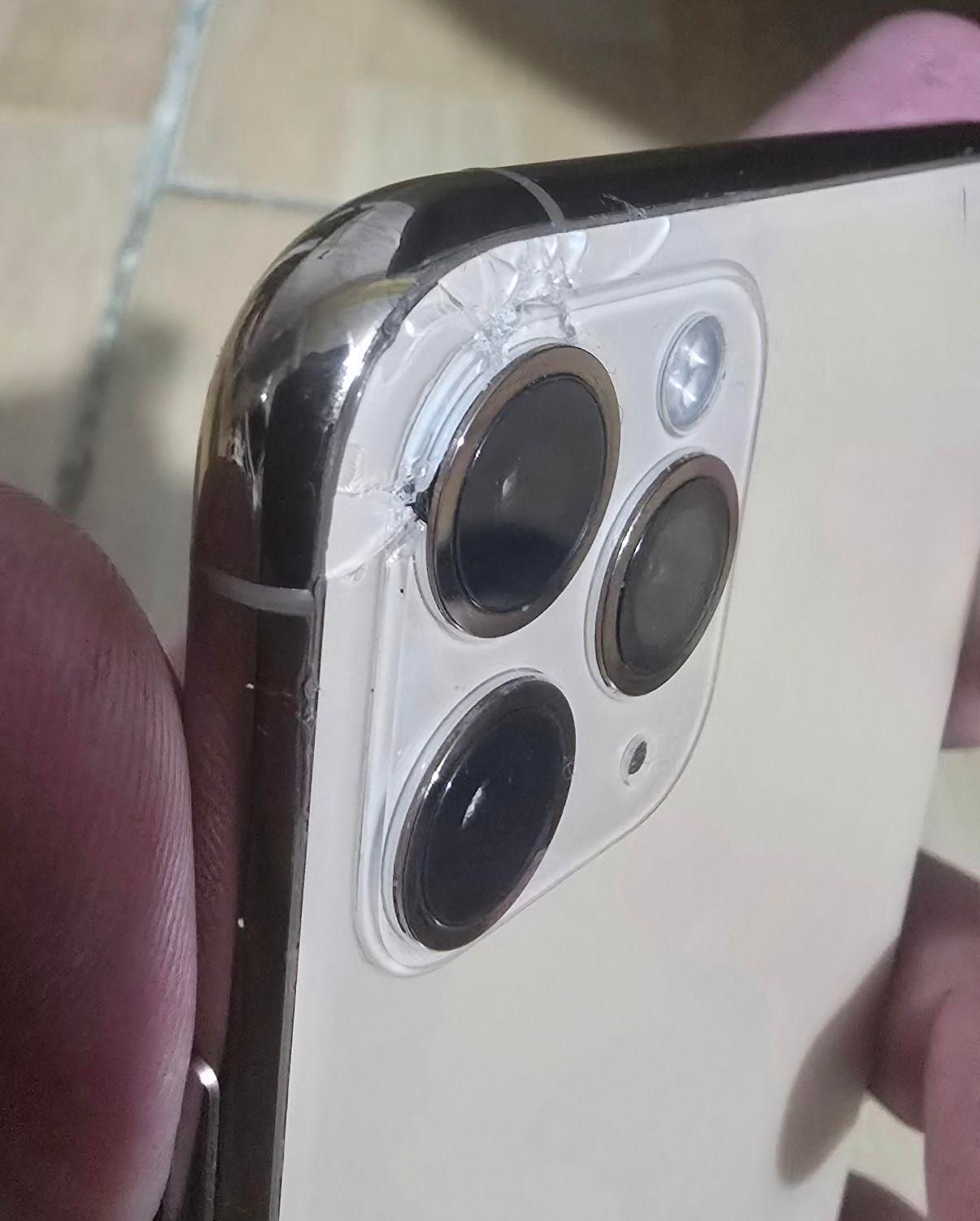 اپل iPhone 11 Pro Max با حافظهٔ ۲۵۶ گیگابایت|موبایل|کرج, خرمدشت|دیوار