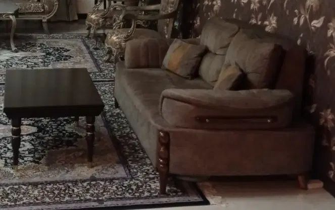 مبل راحتی کاناپه دو ۲ نفره و میز جلو مبلی|مبلمان خانگی و میز عسلی|تهران, مهرآباد جنوبی|دیوار