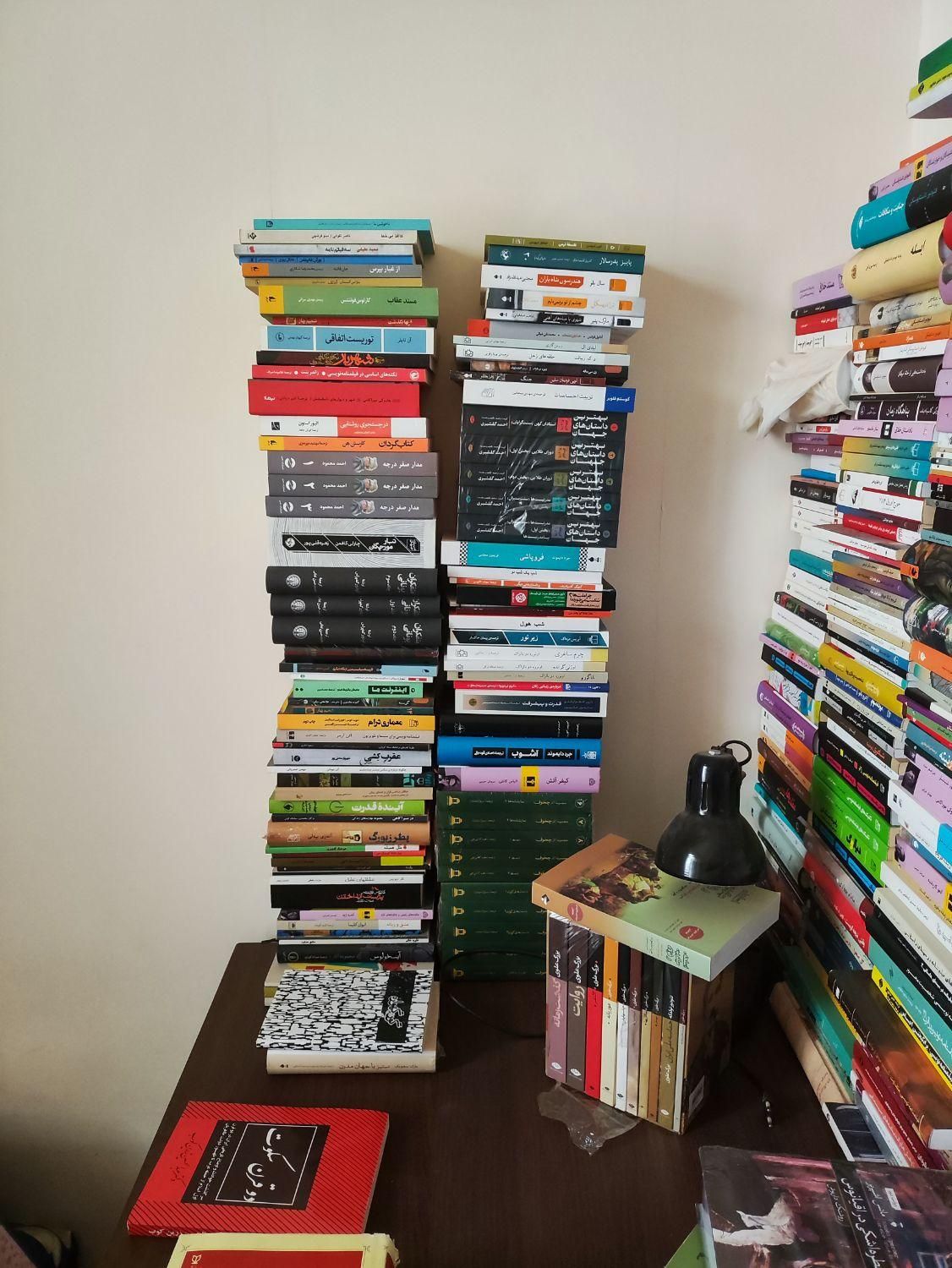 کتابخانه شخصی به فروش می‌رسد|کتاب و مجله ادبی|تهران, زنجان|دیوار
