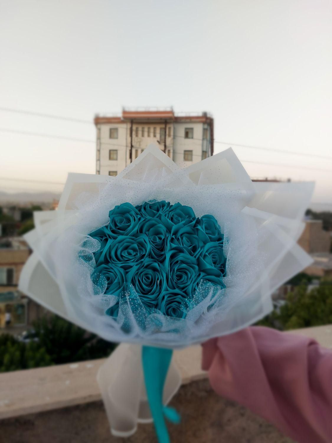 15شاخه آبی فیروزه ای با قیمتی نازل|گل مصنوعی|قوچان, |دیوار