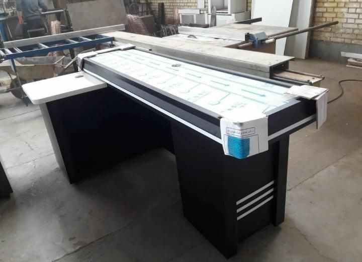 میز دور اهن و الومینیوم|فروشگاه و مغازه|شهریار, |دیوار