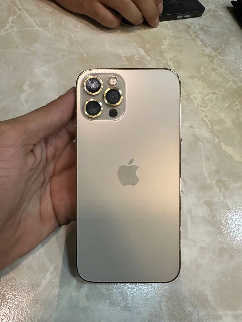 اپل iPhone 12 Pro با حافظهٔ ۲۵۶ گیگابایت|موبایل|مشهد, شهرک شهید باهنر|دیوار
