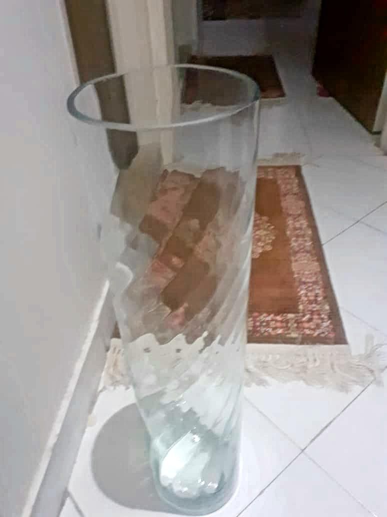 گلدان بلند وظروف کریستال فرانسه|ظروف سرو و پذیرایی|تهران, مجیدیه|دیوار