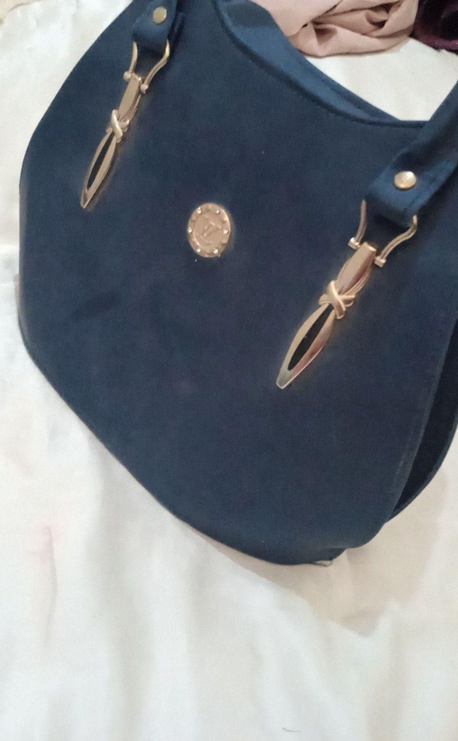 کیف دوشی|کیف، کفش، کمربند|تربت‌حیدریه, ترمینال|دیوار