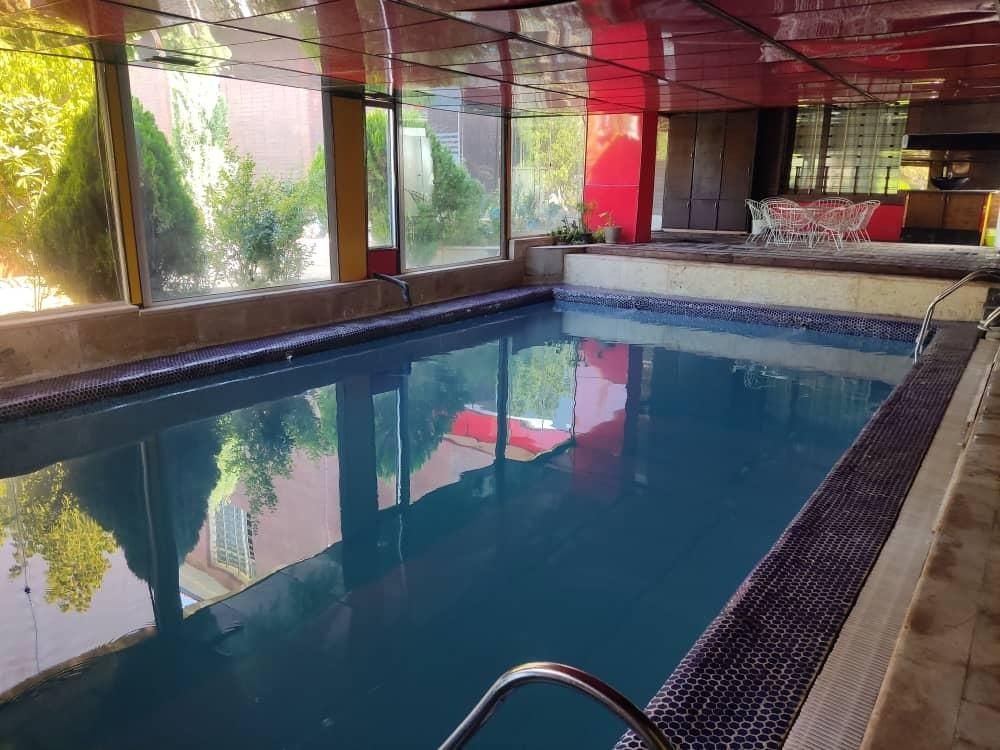 اجاره باغ استخردار بیلیارد فوتبال دستی حرفهای 102|اجارهٔ کوتاهمدت ویلا و باغ|شیراز, شهرک گلستان|دیوار