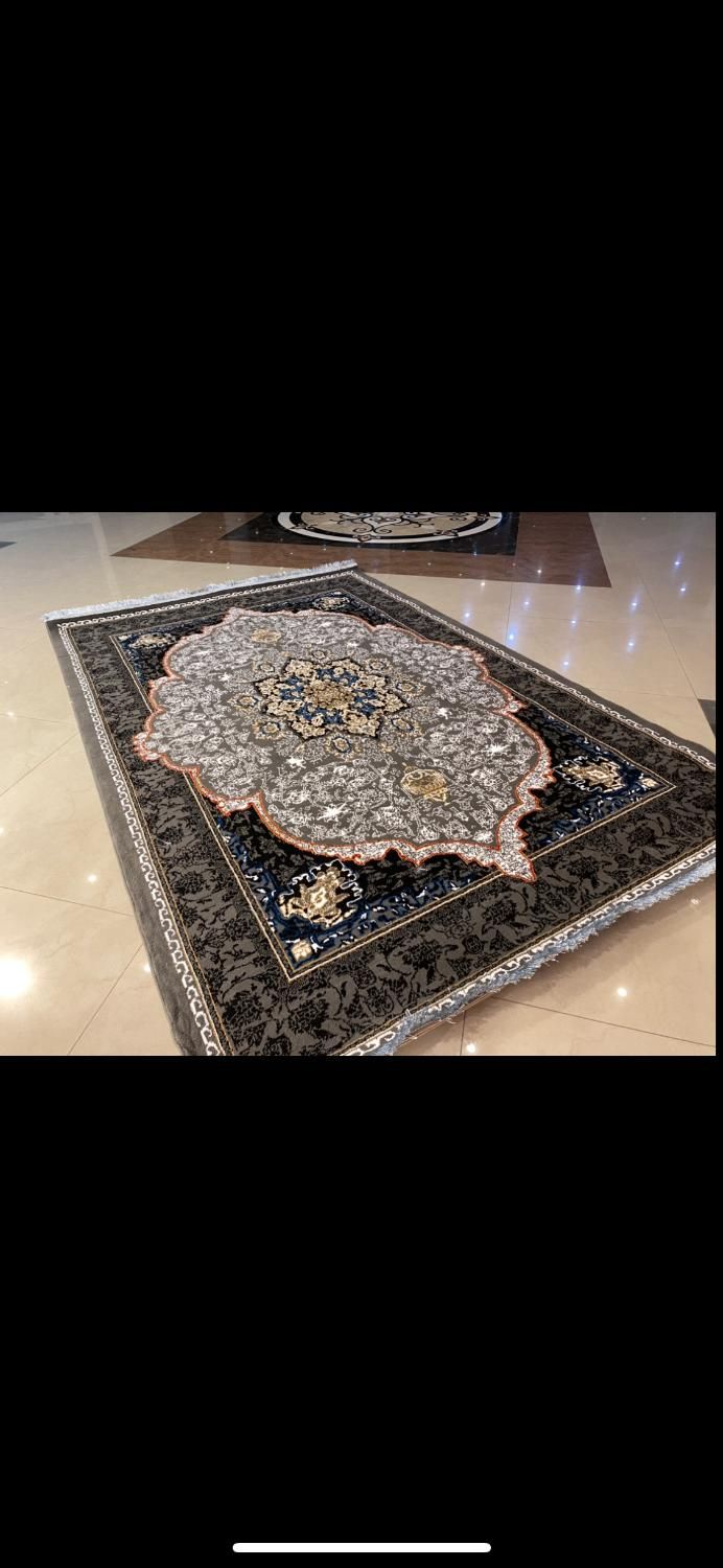 فرش ۱۲ متری ساویس مشهد نقره طلایی قرمز|فرش|بجستان, |دیوار