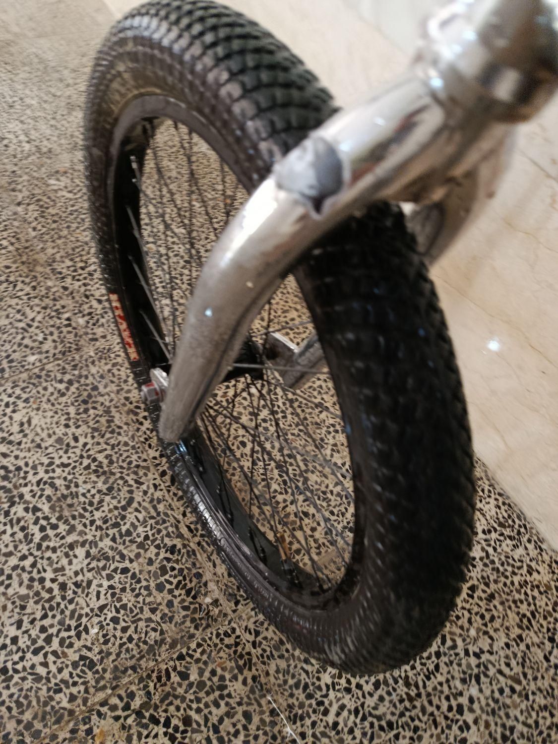دوچرخهBMXحرکات نمایشی|دوچرخه، اسکیت، اسکوتر|اصفهان, شمس آباد|دیوار