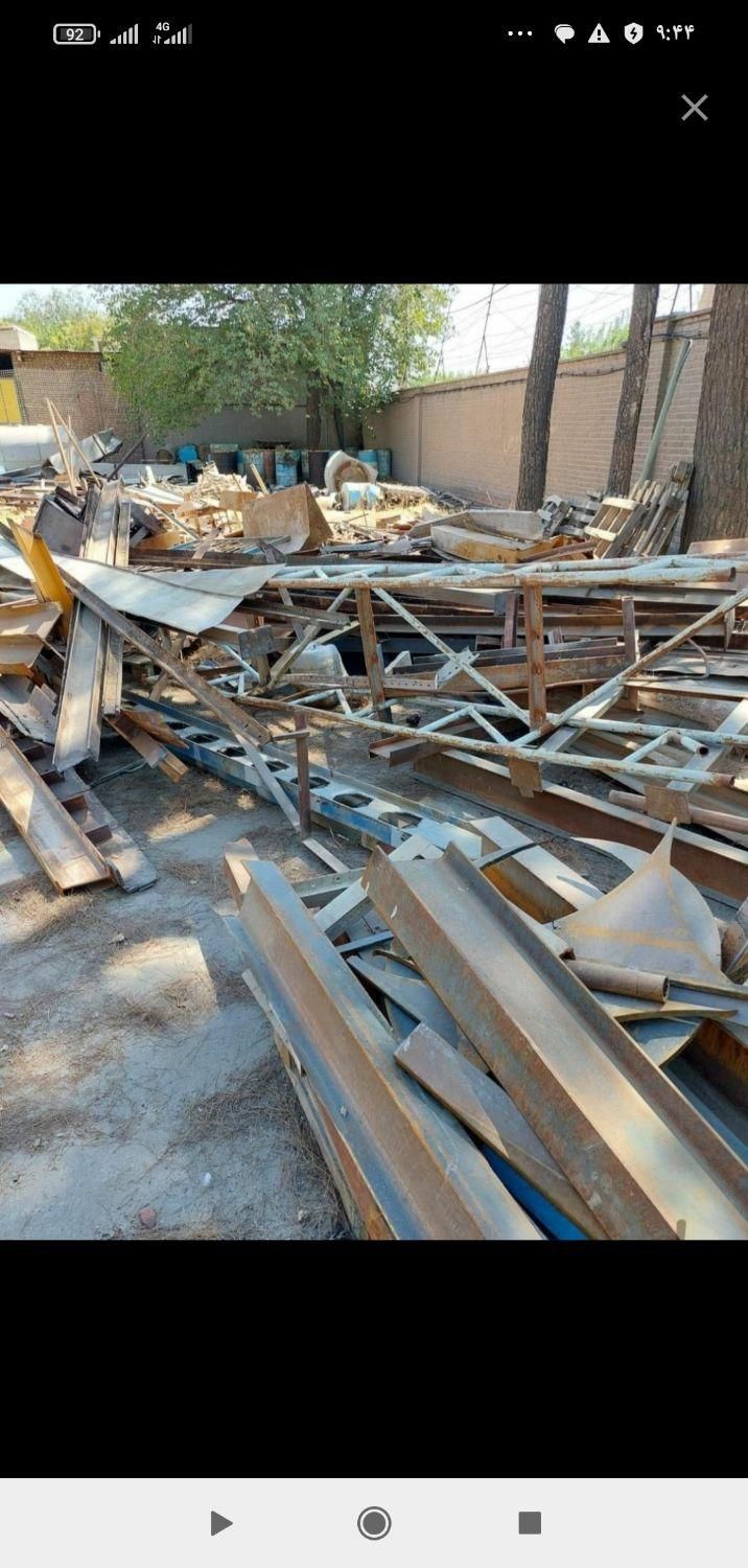 خرید ضایعات آهن ودرب وپنجره ساختمانی درمحل|عمده‌فروشی|نیشابور, شهرک جانبازان|دیوار