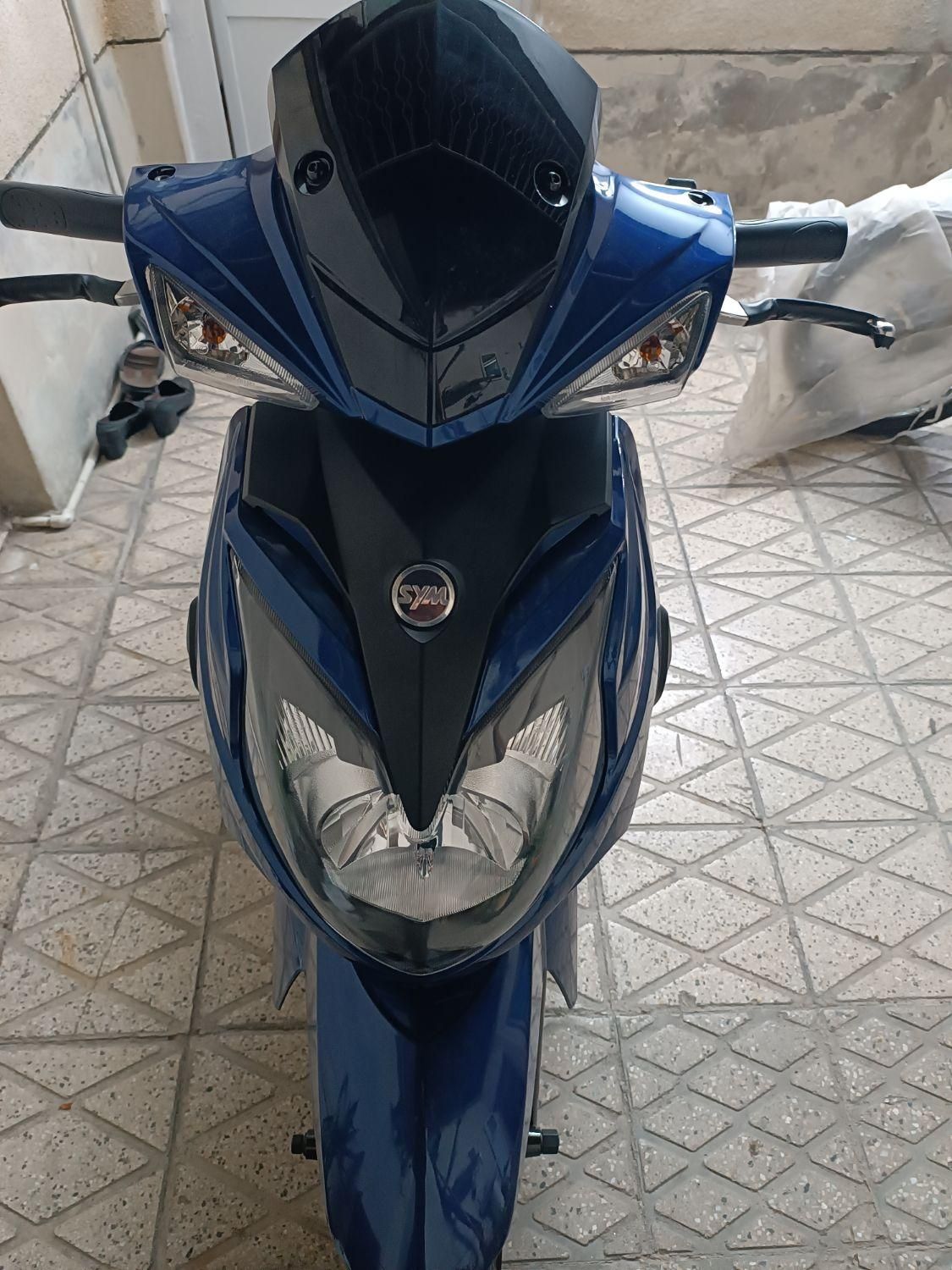 sym sr200صفر|موتورسیکلت|تهران, امامزاده حسن(ع)|دیوار