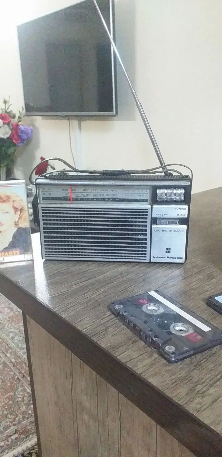 رادیو ناسیونال عتیقه آنتبک ژاپنی ۵۰ساله|کلکسیون اشیاء عتیقه|تهران, خانی آباد نو شمالی|دیوار