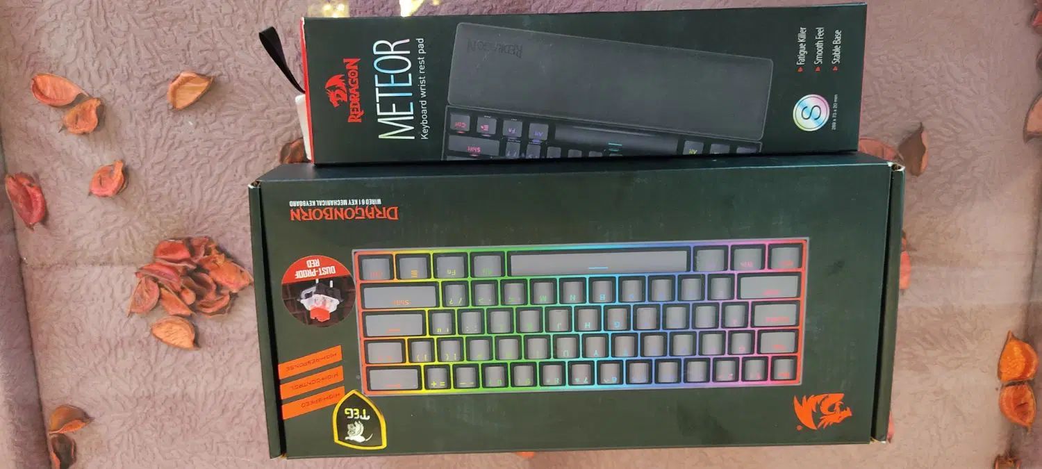 فروش کیبورد مکانیکال redragon k630|قطعات و لوازم جانبی رایانه|مشهد, هفده شهریور|دیوار