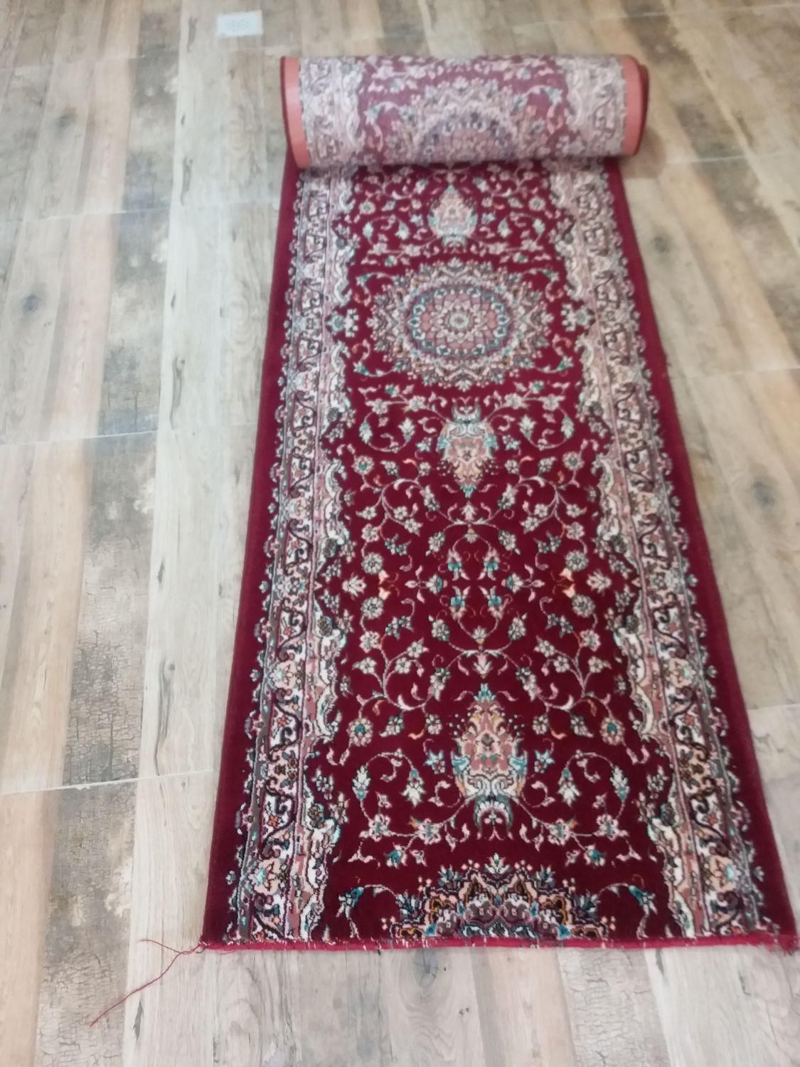 ۱عددکناره فرش به فروش میرسد|فرش|بروجرد, |دیوار