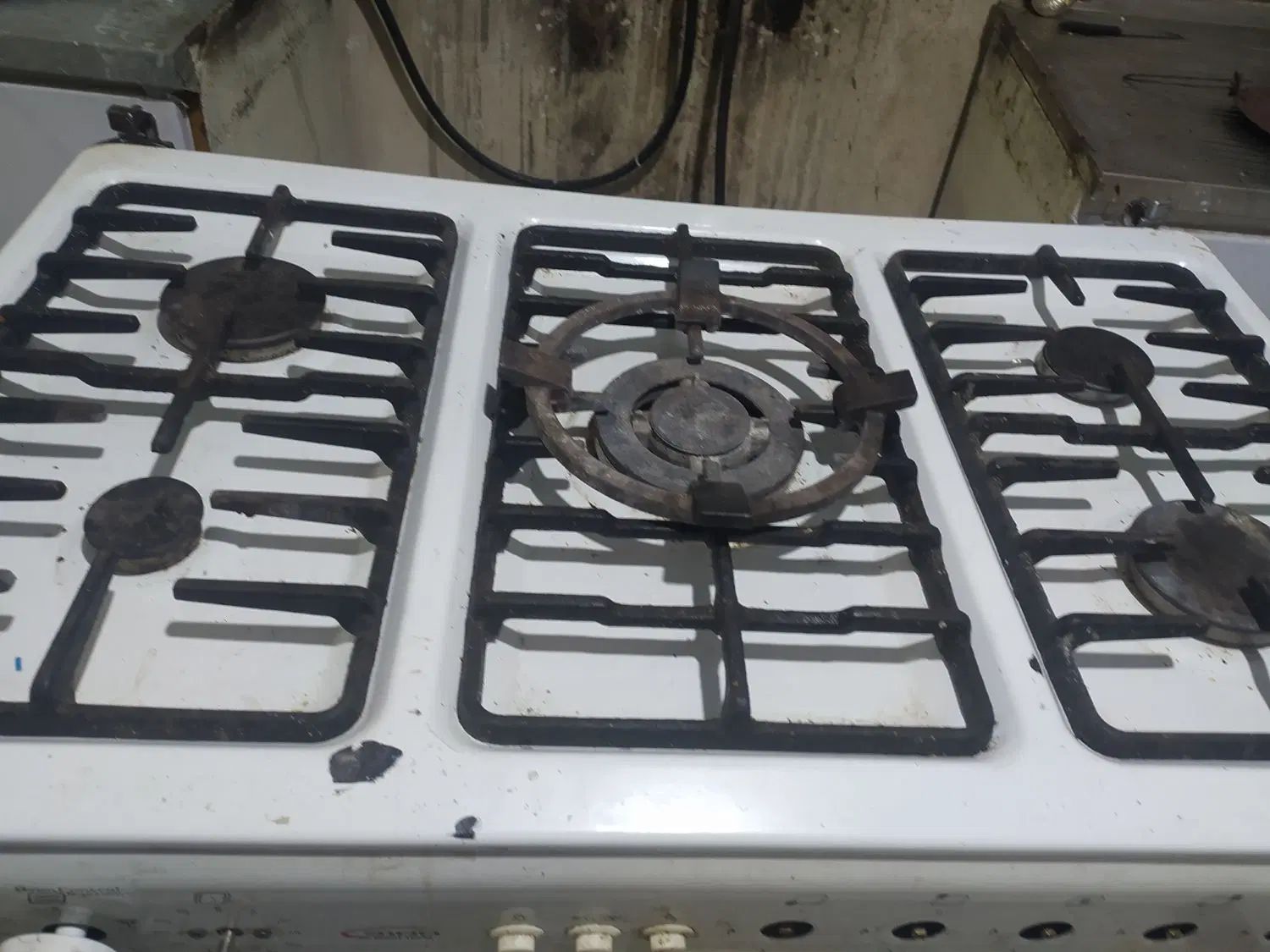 یک عدد یخچال فریزر قندیل و یک عدد گاز فردار سینجر|حراج|مشهد, خواجه ربیع|دیوار