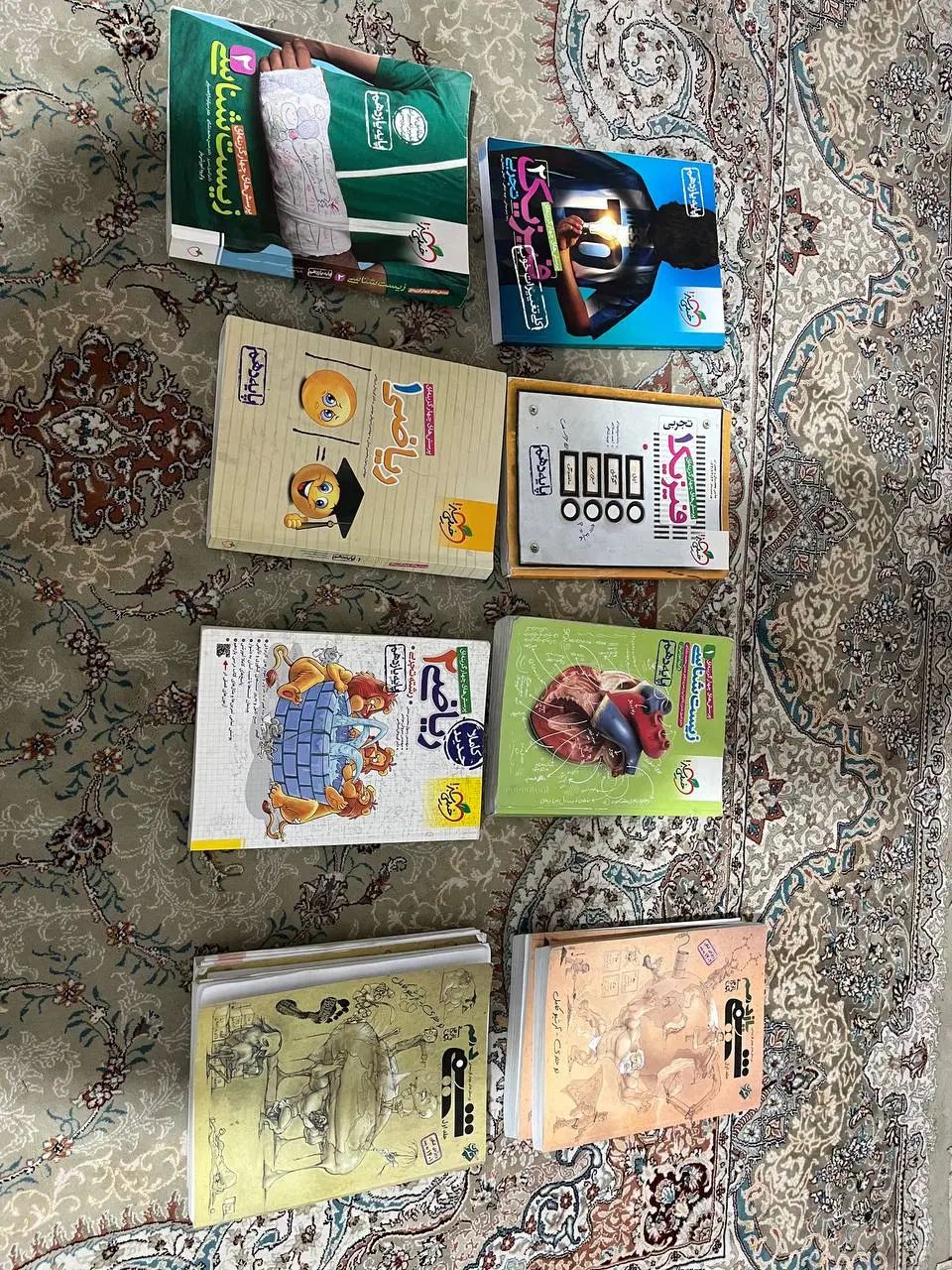 پک کتابای ۱۰ و ۱۱ کنکور زیر قیمت + اشانتیون|کتاب و مجله آموزشی|خرم‌آباد, |دیوار
