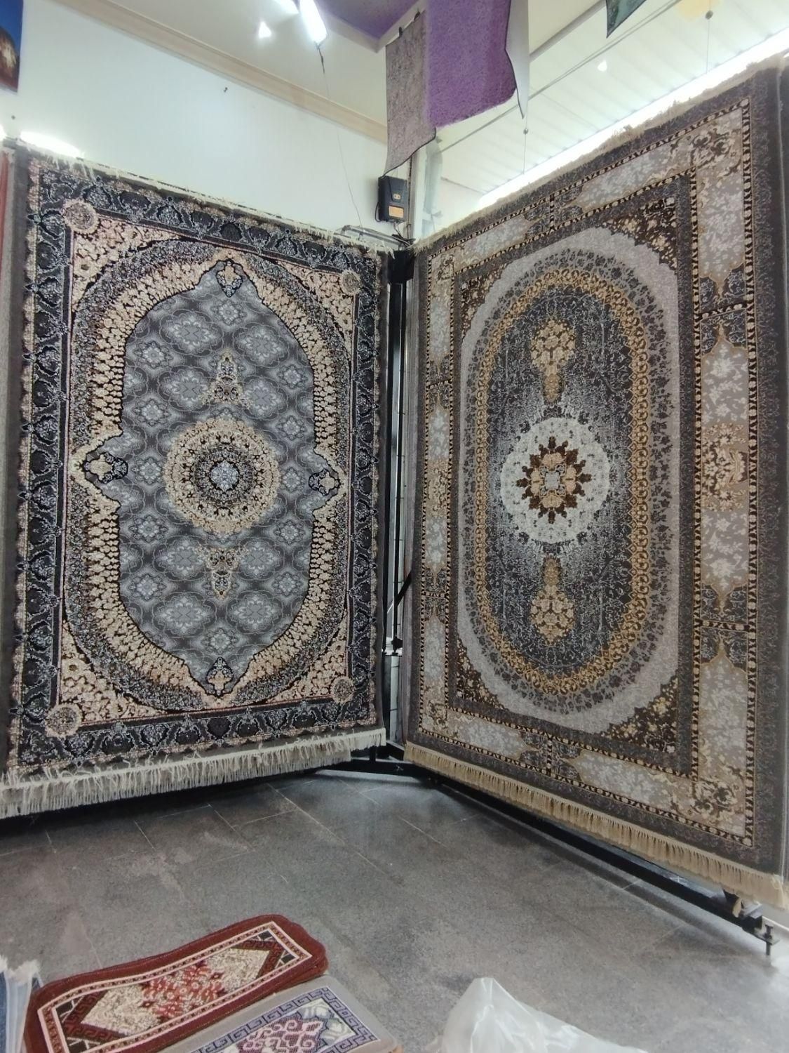 فرش انزلی|فرش|سلماس, |دیوار