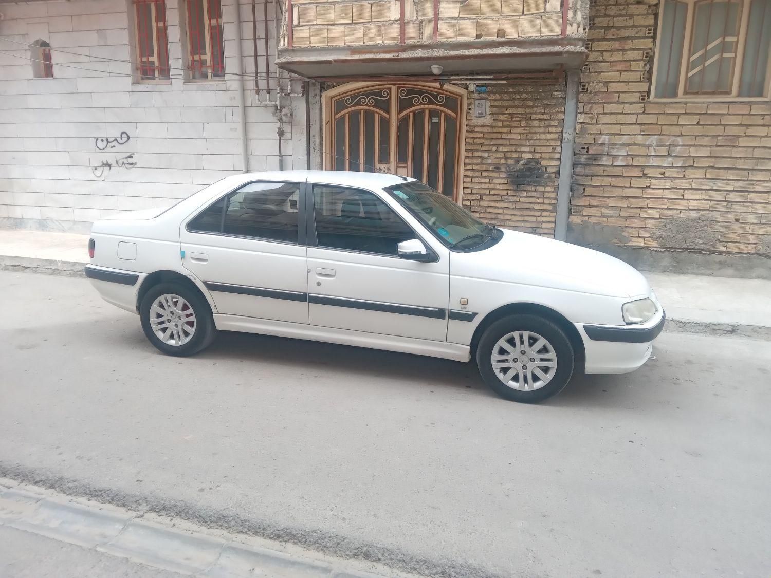 پژوپارس ۹۳|خودرو سواری و وانت|بروجرد, |دیوار