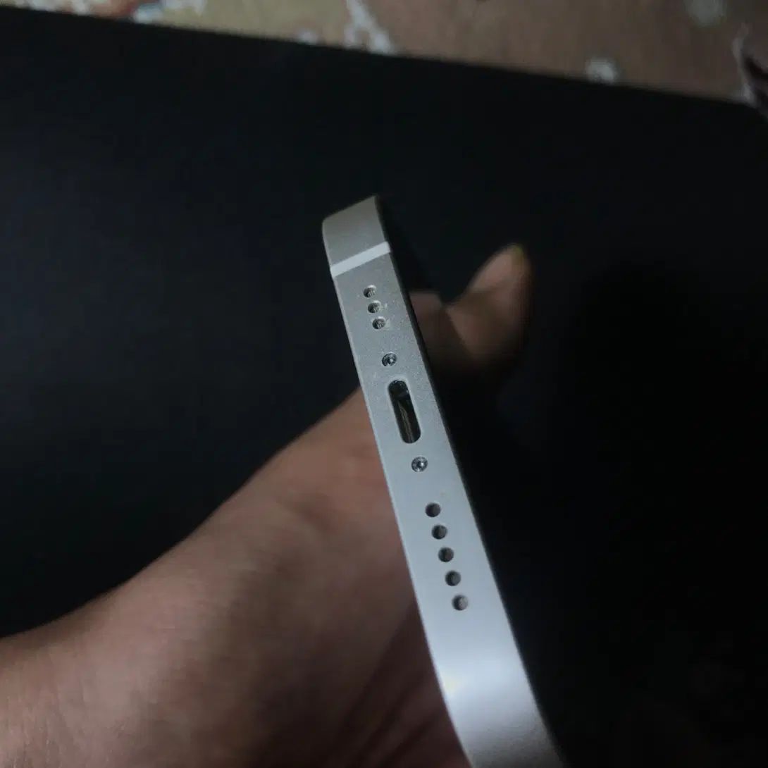 اپل iPhone 13 با حافظهٔ ۱۲۸ گیگابایت|موبایل|مشهد, حیدرآباد|دیوار