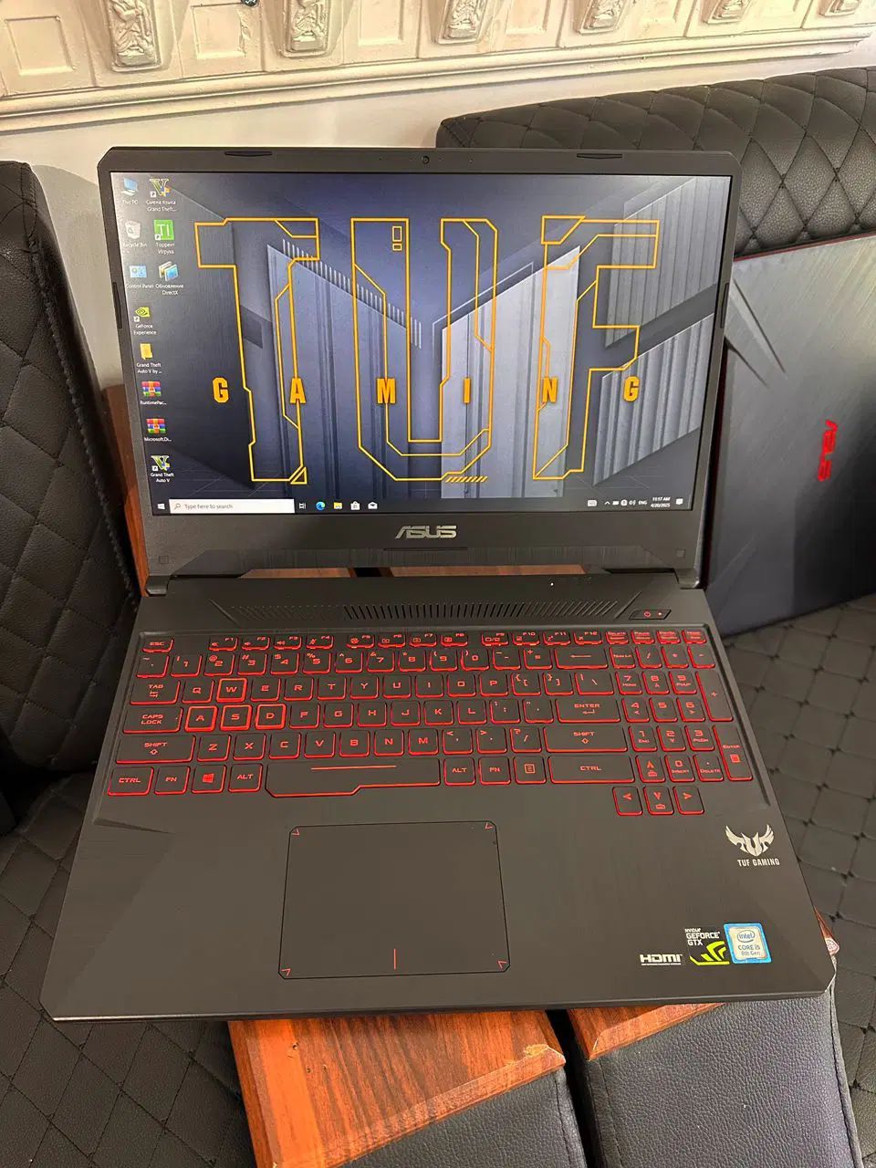 Asus gaming fx86 گیمینگ پشت ویترینی اروپایی|رایانه همراه|رشت, پیرسرا|دیوار