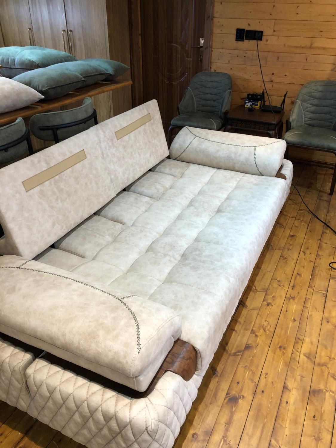 مبل شویی و قالیشویی در منزل|خدمات نظافت|آمل, |دیوار