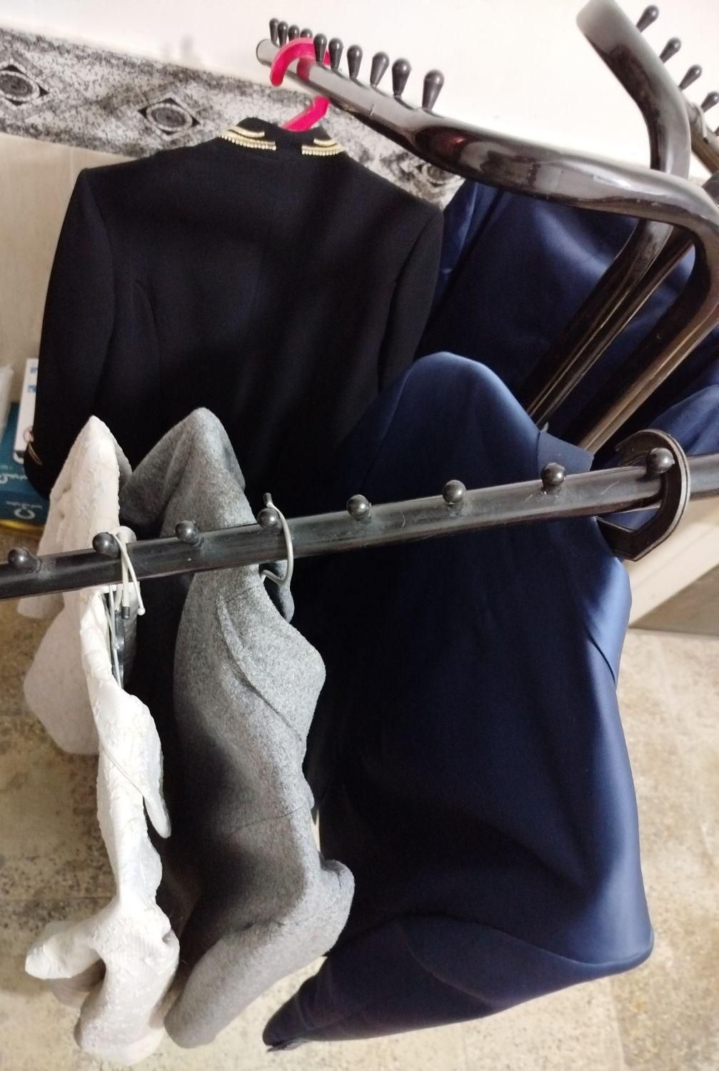 رگال چرخان چهار شاخه مناسب مغازه لباس فروشی|بندرخت و رخت‌آویز|پلدختر, |دیوار