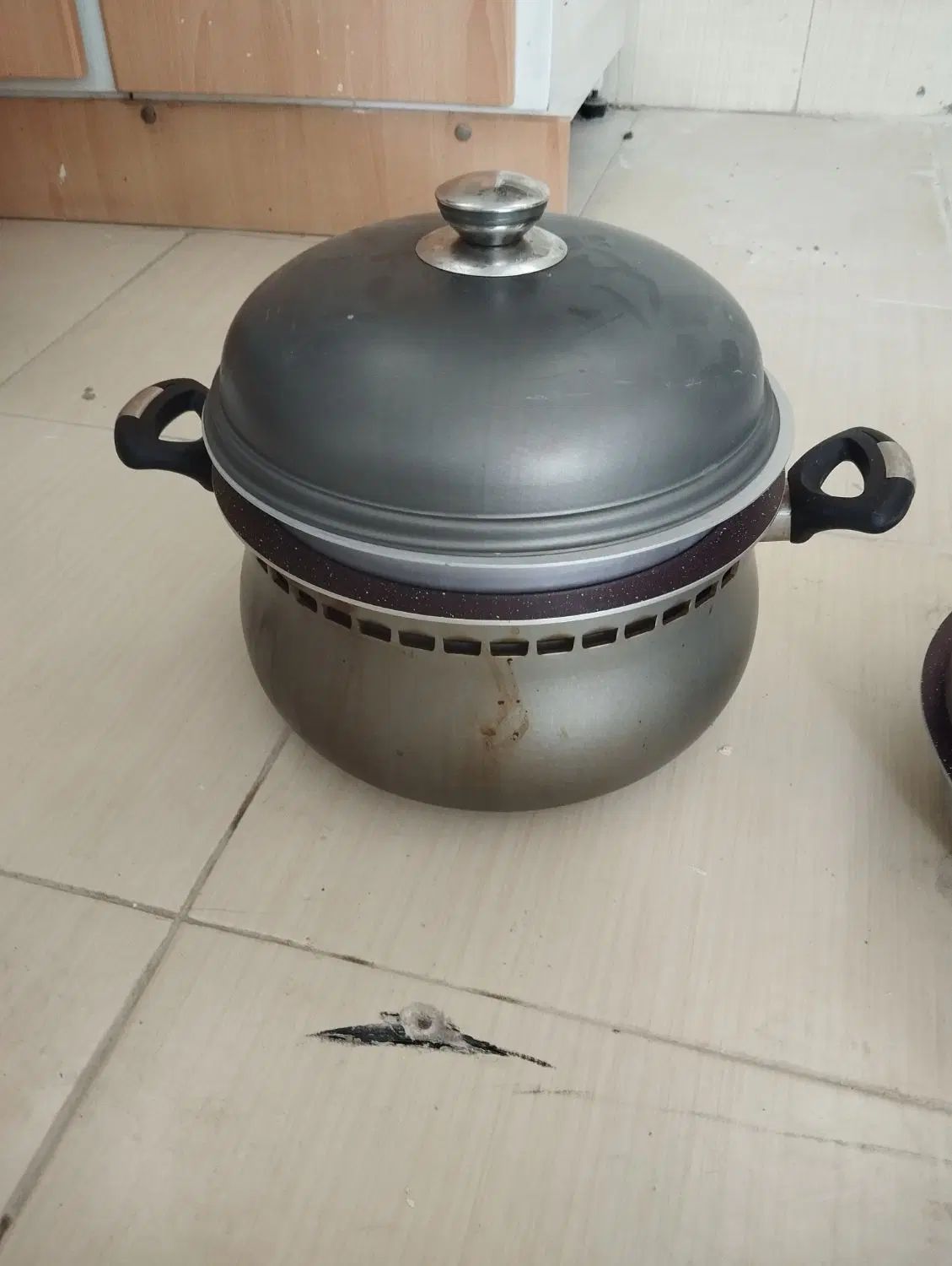 قابلمه همه کاره ناخ|ظروف پخت‌وپز|اصفهان, مولوی|دیوار