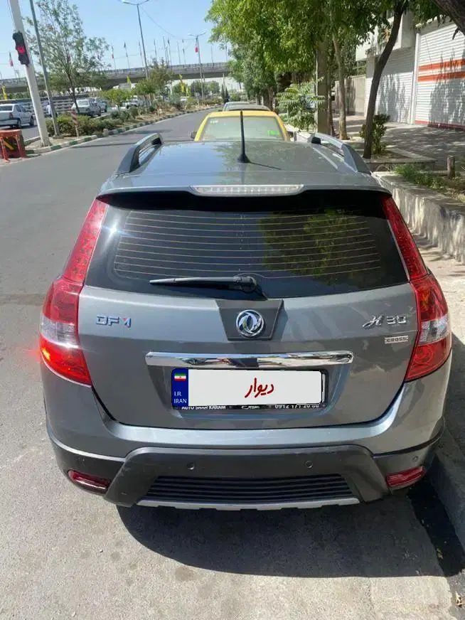 دانگ فنگ H30 کراس، مدل ۱۳۹۶|خودرو سواری و وانت|کرج, جهان‌شهر|دیوار