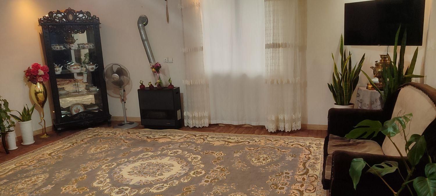 اجاره روزانه،ماهانه،سوئیت،ویلا،اتاق خالی|اجارهٔ کوتاه‌مدت آپارتمان و سوئیت|چوبر, |دیوار
