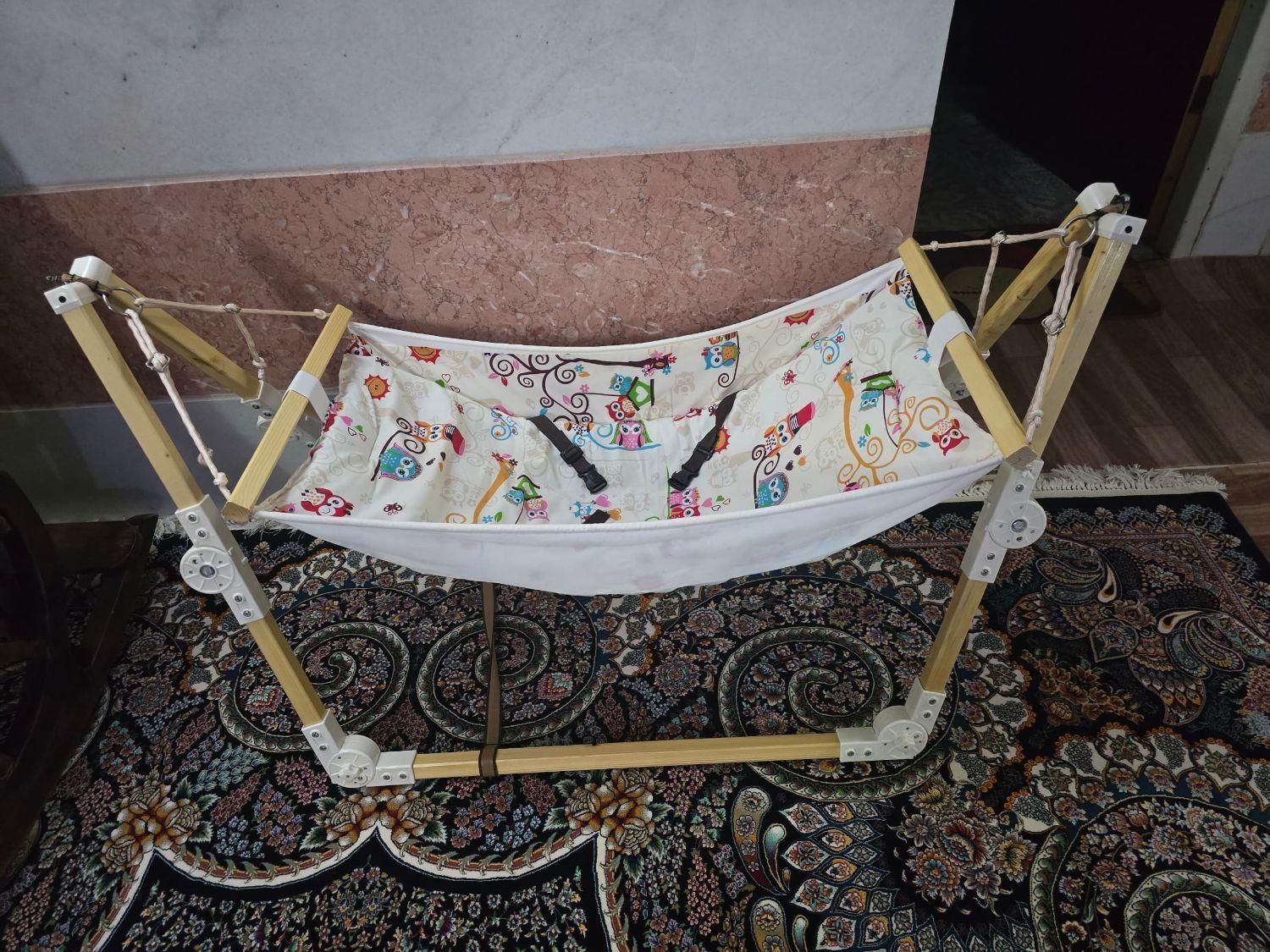 سیسمونی کودک ( سرویس چوب ، صندلی ماشین ، گهواره)|تخت و صندلی بچه|قرچک, |دیوار
