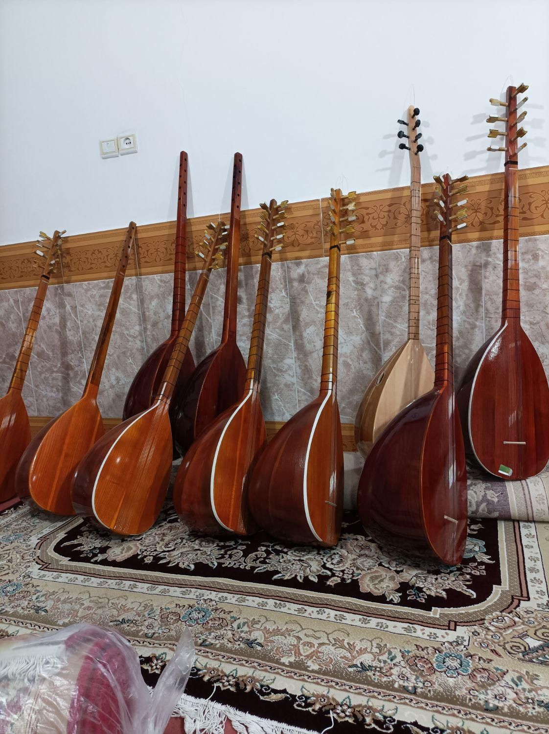 چگور چوگور. خوش رنگ وخوش صدا خوش دست|سازهای سنتی|قم, نیروگاه|دیوار